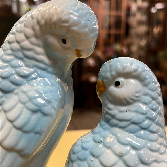 Vintage Blue and White Parakeet Ceramic Figurine - Picture 7 of 7